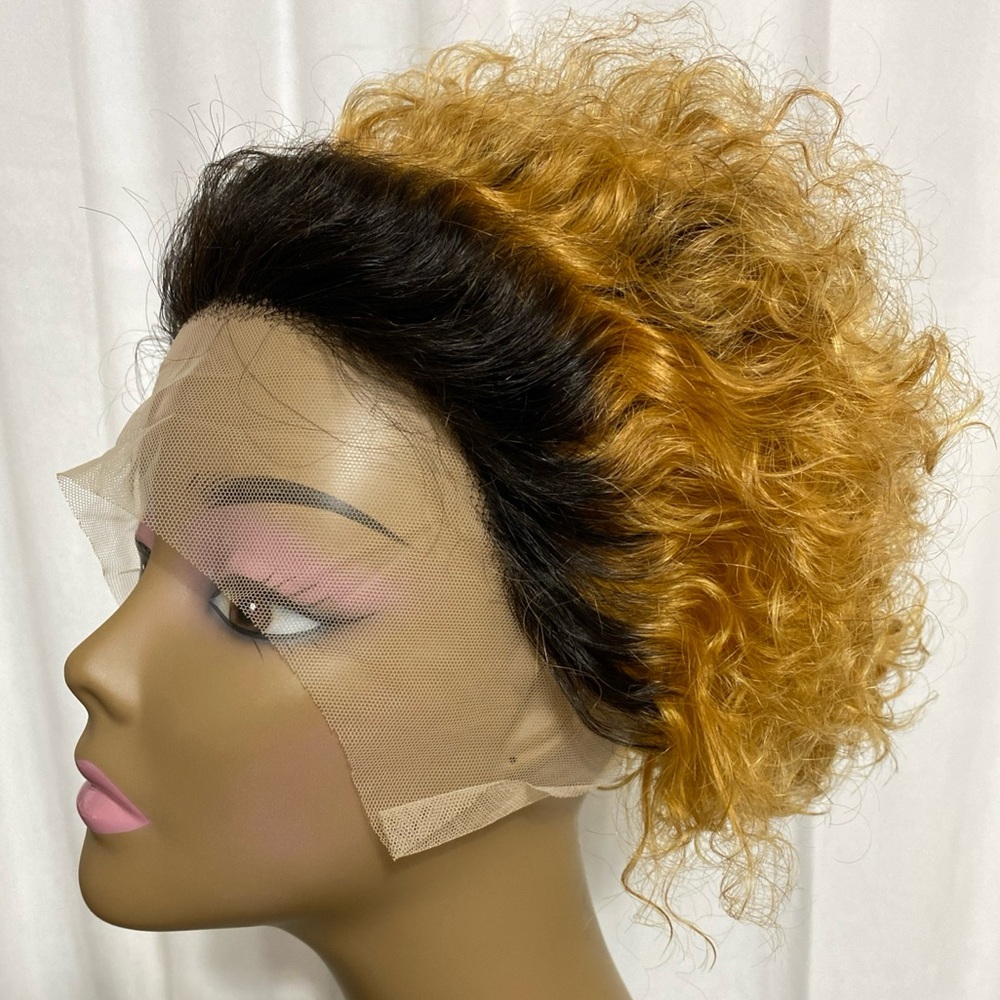 Lace Front Wig  Honey Blonde Ombre Short Curly Human Hair Pixie Cut Bob 1B/27